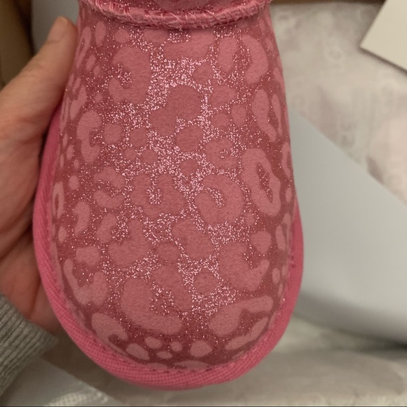 Ugg Kids Classic II Glitter Leopard - Picture 4 of 5